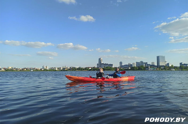 Вечерний сплав на байдарках по Минску.